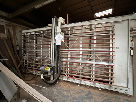 Striebig Standard 5220A panel saws